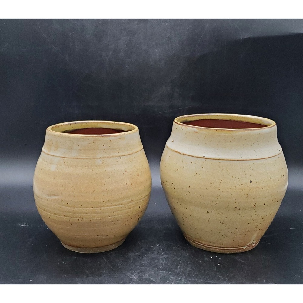 Set Of 2 Vintage Studio Art Pottery Beige Speckled Vase 5.5" Signed QS